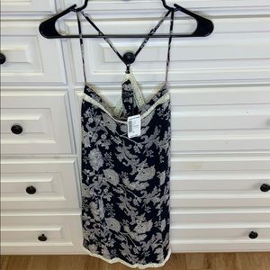 Catch Me mini dress with slits on sides